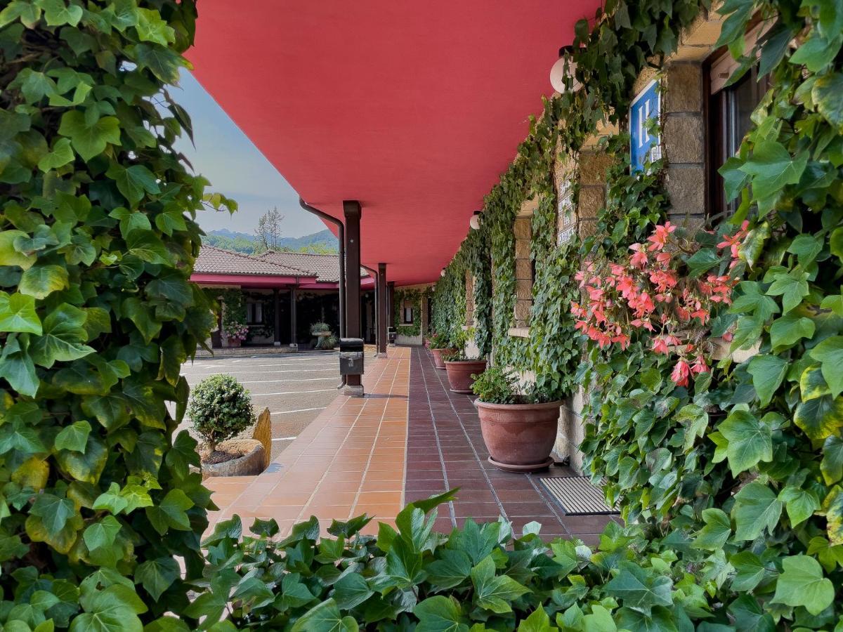 Hotel Rural "La Ruta De Cabrales" เมสตัส เด กอน ภายนอก รูปภาพ