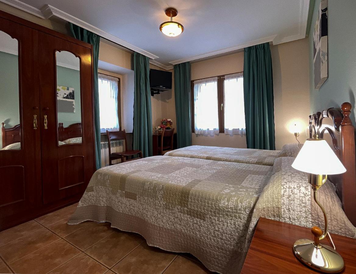Hotel Rural "La Ruta De Cabrales" เมสตัส เด กอน ภายนอก รูปภาพ