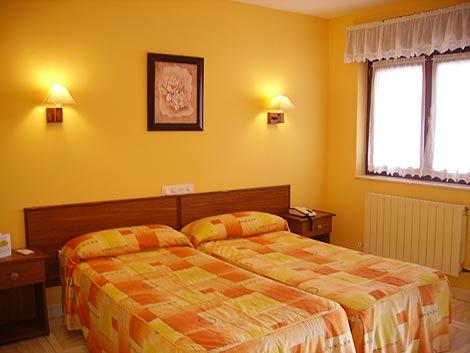 Hotel Rural "La Ruta De Cabrales" เมสตัส เด กอน ภายนอก รูปภาพ